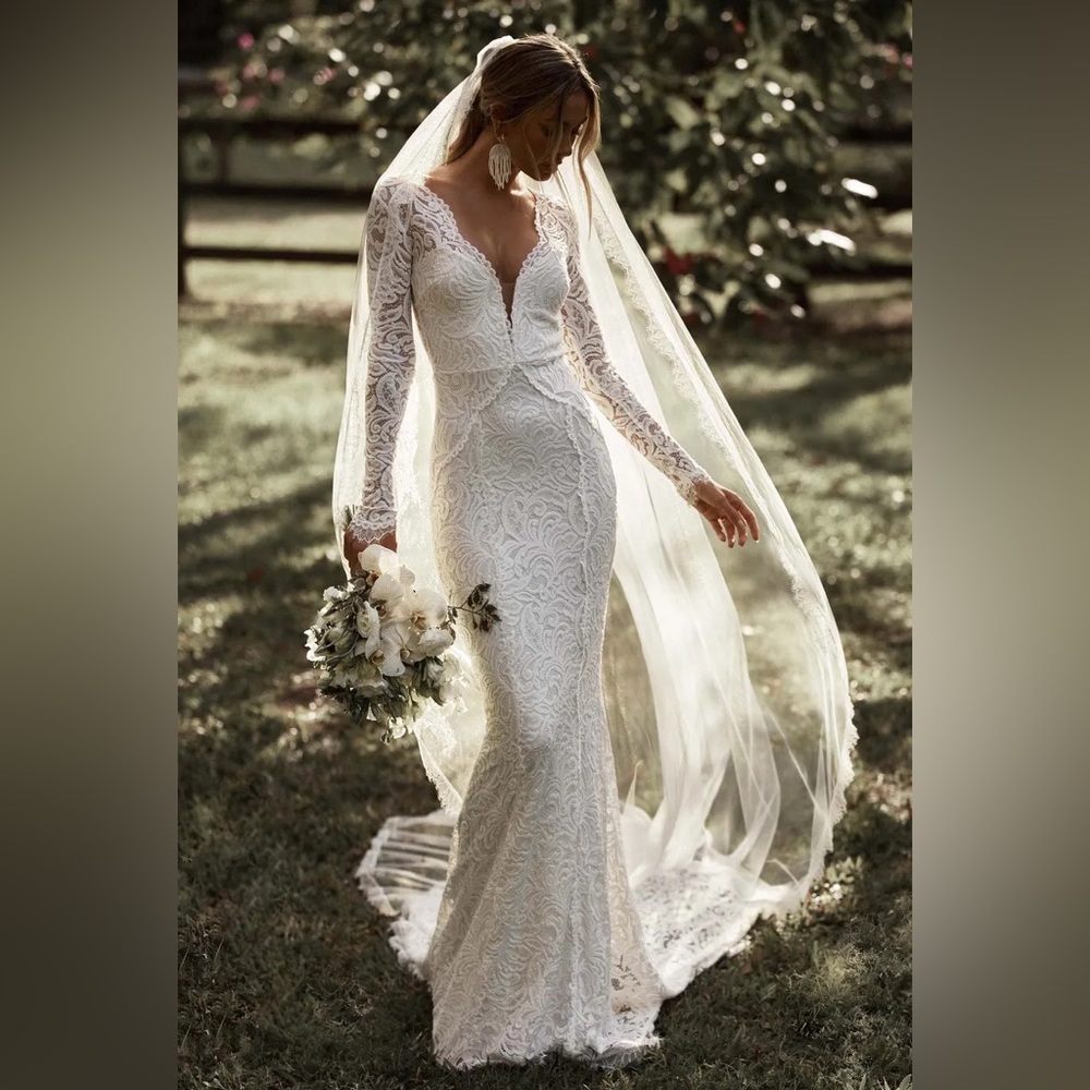 Grace loves lace- wedding dress-olive - Picture 2 of 3